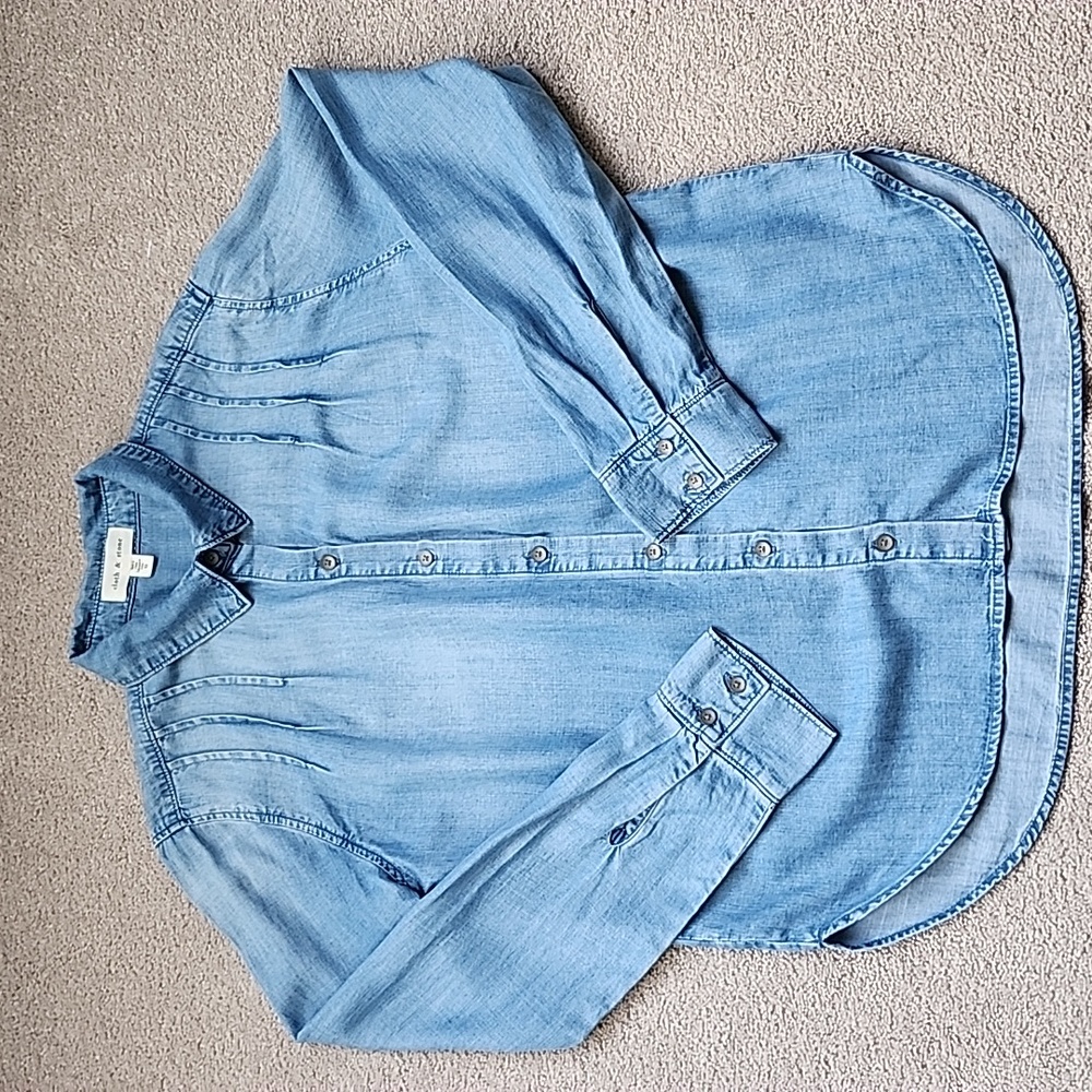 Cloth & Stone Pleated Denim Button Down